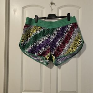 Torrid Colorful Animal Print Women's Shorts 2X